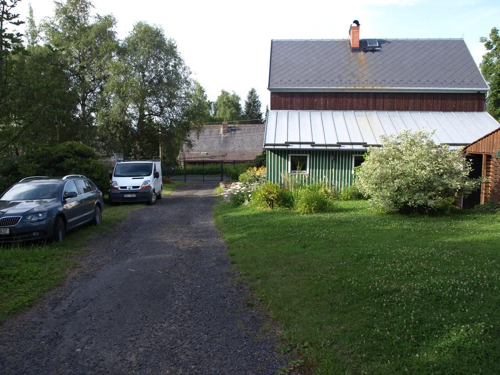 Guest House LUFT Sněžník Extérieur photo